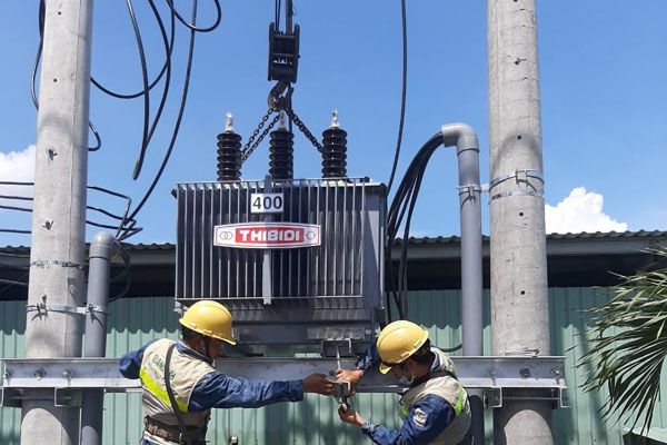 Trạm Biến Áp Kiểu Giàn Trên 2 Trụ Bê Tông