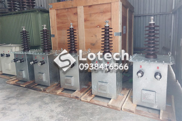 Máy Biến Áp Cấp Nguồn Recloser Vỏ Mạ Kẽm