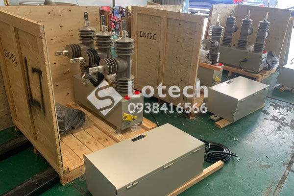 1695265048-nv_ Trọn bộ máy cắt tự động Recloser ENTEC, tủ điều khiển, cáp điều khiển