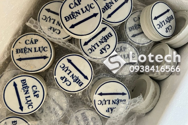 Mốc Cảnh Báo Cáp Ngầm Điện Lực Bằng Sứ