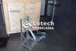 Bộ Đà (Giá Đỡ) Lắp Đặt Recloser ENTEC - Cổ Dê Treo Trụ