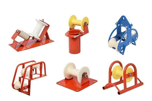 con-lan-keo-cap-puly-nhua Con lăn kéo cáp puly nhựa
