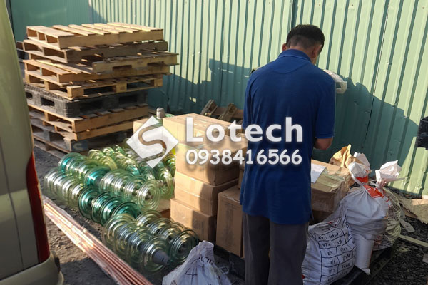 lotech-cung-cap-su-chuoi-thuy-tinh-va-phu-kien-duong-day-giao-hang-tan-noi Lotech cung cấp sứ chuỗi thủy tinh - phụ kiện đường dây giao hàng tận công trình
