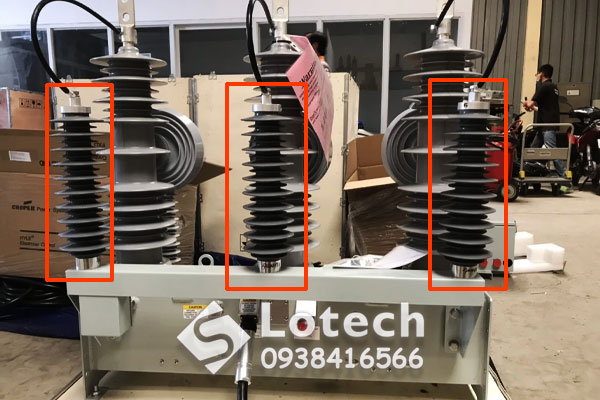 recloser-cooper-6-cam-bien-dien-ap Recloser Cooper 6 cảm biến điện áp