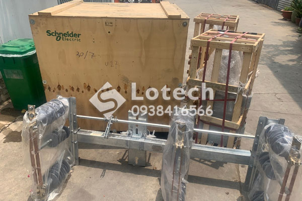 Cung cấp trọn bộ Recloser Schneider và máy biến áp cấp nguồn