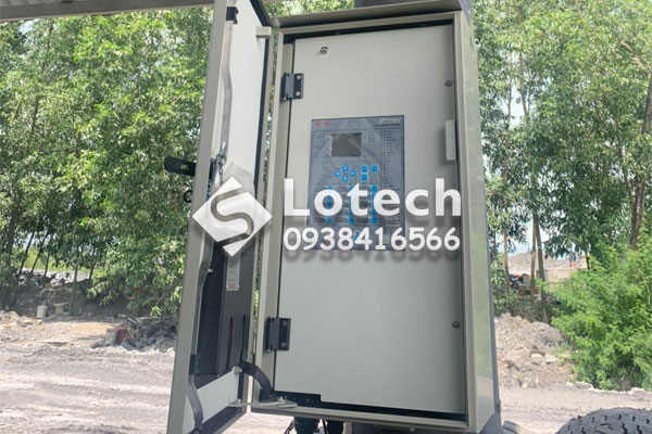 tu-dieu-khien-recloser-entec Tủ điều khiển máy cắt Recloser ENTEC