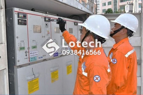 tu-dong-cat-trung-the-rmu-eaton-cooper-rvac Tủ đóng cắt trungg thế RMU EATON Cooper RVAC